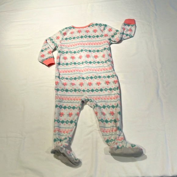 Oshkosh B’gosh Footed Onesie Sleeper - Picture 3 of 4